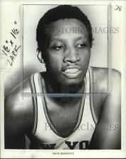 1970 Press Photo Basketball player Dick Barnett - pis18030 picture