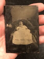 PH132 Baby Child Hidden Mother Father Mysterious Hand Unusual Tintype Photo picture