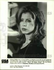 1995 Press Photo Julianne Phillips stars in 