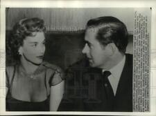1954 Press Photo Actor Tyrone Power and Wife Linda Christian in Hollywood picture