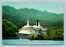 Royal Viking Star in the Panama Canal Postcard picture