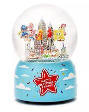 Macy's Thanksgiving Day Parade 2022 Snow Globe NIB Musical Home for the Holidays picture