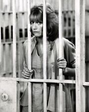 Laverne and Shirley Penny Marshall lands up in jail 8x10 inch photo picture