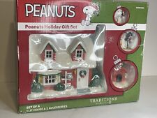Dept 56 Peanuts Charlie Brown House Village Traditions Holiday Gift Set of 4 picture