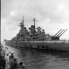 WW2 WWII Photo Crowd Aboard USS Missouri Japanese Surrender World War Two  picture