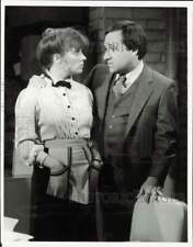 1982 Press Photo Actors Denise Miller, Barry Gordon on 
