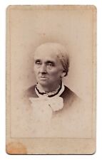 ANTIQUE CDV CIRCA 1870s C.W. CURTIS OLD LADY IN FANCY DRESS LEWISTON MAINE picture