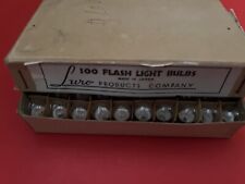 VTG LOT OF 10 /2.5 V 0.2 A SCREW TYPE REPLACEMENT FLASHLIGHT BULBS JAPAN picture