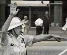 1959 Press Photo Policewoman Grace Weichelt directs pedestrian traffic picture