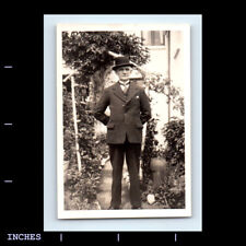 Vintage Photo MAN IN SUIT AND BOWLER DERBY HAT picture