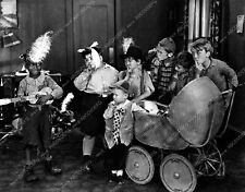 8b20-2775 Our Gang Farina Wheezer and others Hal Roach short subject 8b20-2775 8 picture