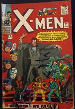 the X-Men #22 '66 Marvel 'Divided We Fall' picture