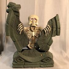 Vtg Rare Gemmy Skeleton Tombstone Splitter Halloween Decoration Lights Sounds picture