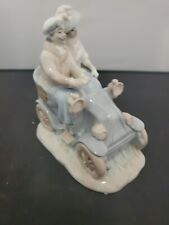 VINTAGE 1985 KPM ARNART CENTE PORCELAIN FIGURINE. MADE IN TAIWAN picture