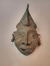 Tikar Bronze Mask, Cameroon picture