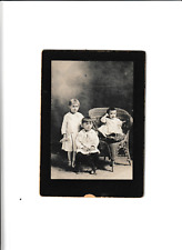 Antique Cabinet Photo, Georgia Photographer, Québec, children picture