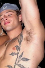 Shirtless Male Muscular Frat Jock Tattooed Hunk Arm Pit Hair Man PHOTO 4X6 H623 picture