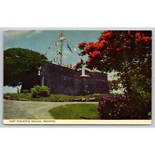 Postcard Bahamas Nassau Fort Fincastle picture