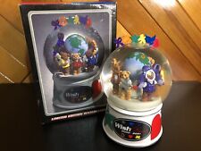 Vintage Limited Edition 2001 Wish BEAR Musical & Moving Snow Water Globe X'MAS picture