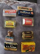 Hersey's Vintage Magnets Set picture