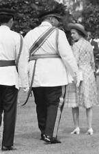 Queen Elizabeth II Tonga King Taufa ahau Tupou IV of Tonga 1977 Old Photo picture