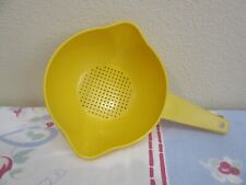 Vintage Tupperware 1 QT Strainer Colander with Handle Yellow #1200-12 picture