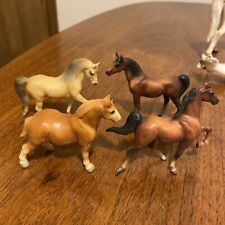 Lot of 4 Vintage Breyer Stablemates Model Horse Miniatures 1975 picture