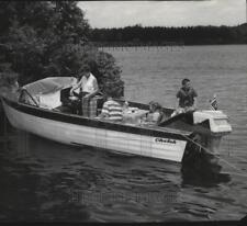 1960 Press Photo Boating - spa28414 picture