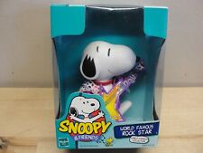 NEW 1999 HASBRO SNOOPY & FRIENDS WORLD FAMOUS ROCK STAR picture