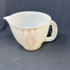 Vintage Tupperware Mix N Store 8 Cup/2 Quart Measuring/Batter Bowl - No Lid picture