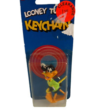 Vintage 1989 Warner Brothers  Looney Tunes Keychain  Daffy Duck  Figure + chain picture