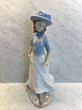 Lladro Nadal Lady Holding A Flower 13” Flower Figurine Beautiful Mark 12/20/1974 picture
