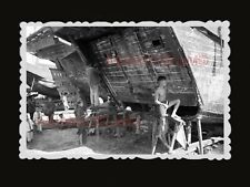 1940s Labor Repair Ship Boat Junk Engine WW2  Vintage b&w Hong Kong Photo #1609 picture