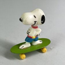 Vintage AVIVA 1966 1958 Peanuts SNOOPY W/ Blue Shorts  on metal SKATEBOARD Toy picture