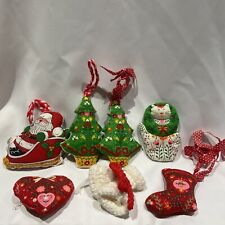 Vintage Set of 7 Stuffed Fabric Christmas Ornaments Handmade picture