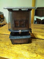 Antique Union Sad Iron Heater Gardner, Mass. USA Single Burner picture