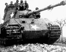 US Soldiers with captured German Tiger Tank 8