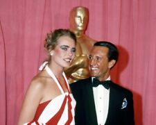 Roy Scheider Margaux Hemingway 1976 Academy Awards 8x10 real Photo picture