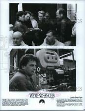 1989 Press Photo Director Neil Jordan on the set of We're No Angels - lrp39116 picture