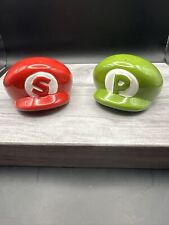 Super Mario Bros Salt & Pepper Super Shakers - Mario & Luigi Geek Fuel picture