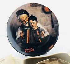 Norman Rockwell Plate Vintage Knowles The Music Maker Rockwell Original 1981 picture