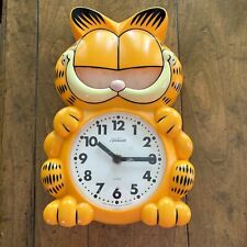 Vintage 1978 1981 GARFIELD Sunbeam wall clock. NOT WORKING. See description. picture