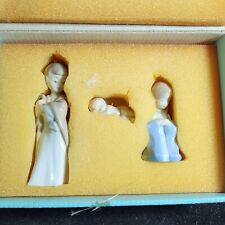 Lladro Mini Ornament Set Figure Sagrada Familia 5.657 Porcelain Holy Family  picture