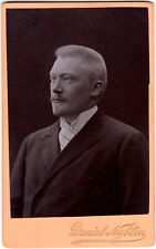 CIRCA 1890s CDV ALBINO MAN IN SUIT DANIEL NYBLIN SWEDEN picture