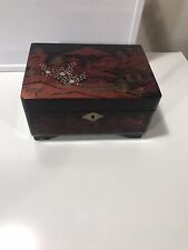 Vintage Lacquered Jewelry/Music Box Japanese/Chinese/Asian picture