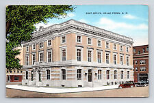 Linen Postcard Grand Forks ND North Dakota Post Office & Court House picture