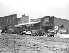 1939 Main Street, Herrin, Illinois Vintage Photograph 8.5
