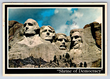Vintage Postcard Mount Rushmore Shrine of Democracy picture