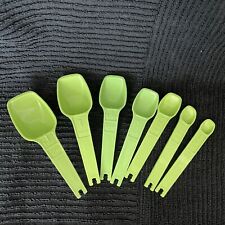 Vintage Tupperware Set Of 7 Measuring Spoons Green picture