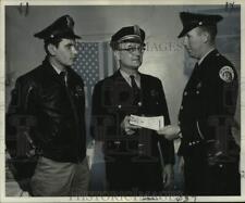 1961 Press Photo Patrolmen Presented Award For K-9 Squad Demo By Kiwanis Club picture